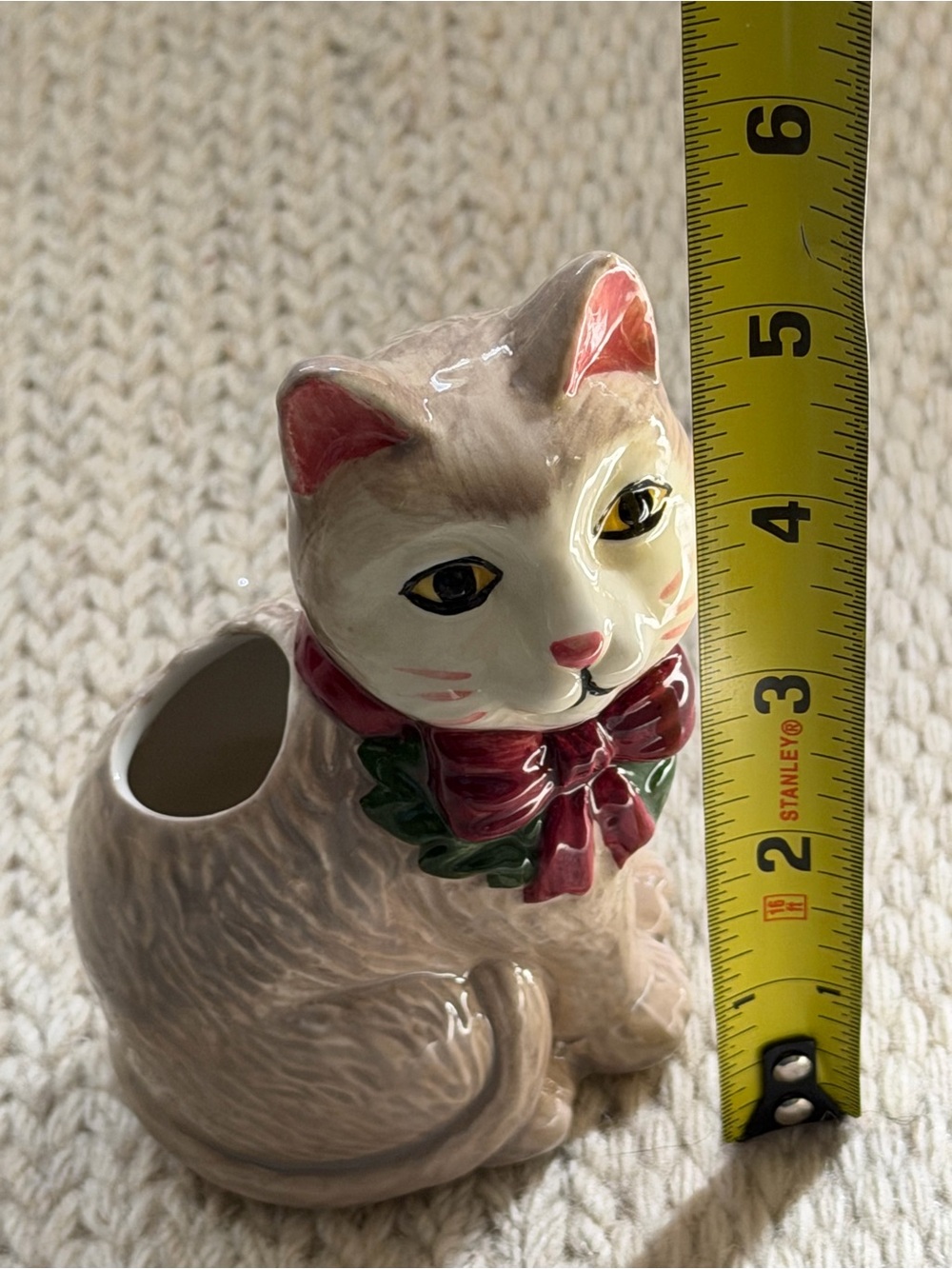Festive Vintage-Inspired Cat Stoneware Bud Vase From Anthropologie - Picture 5 of 8